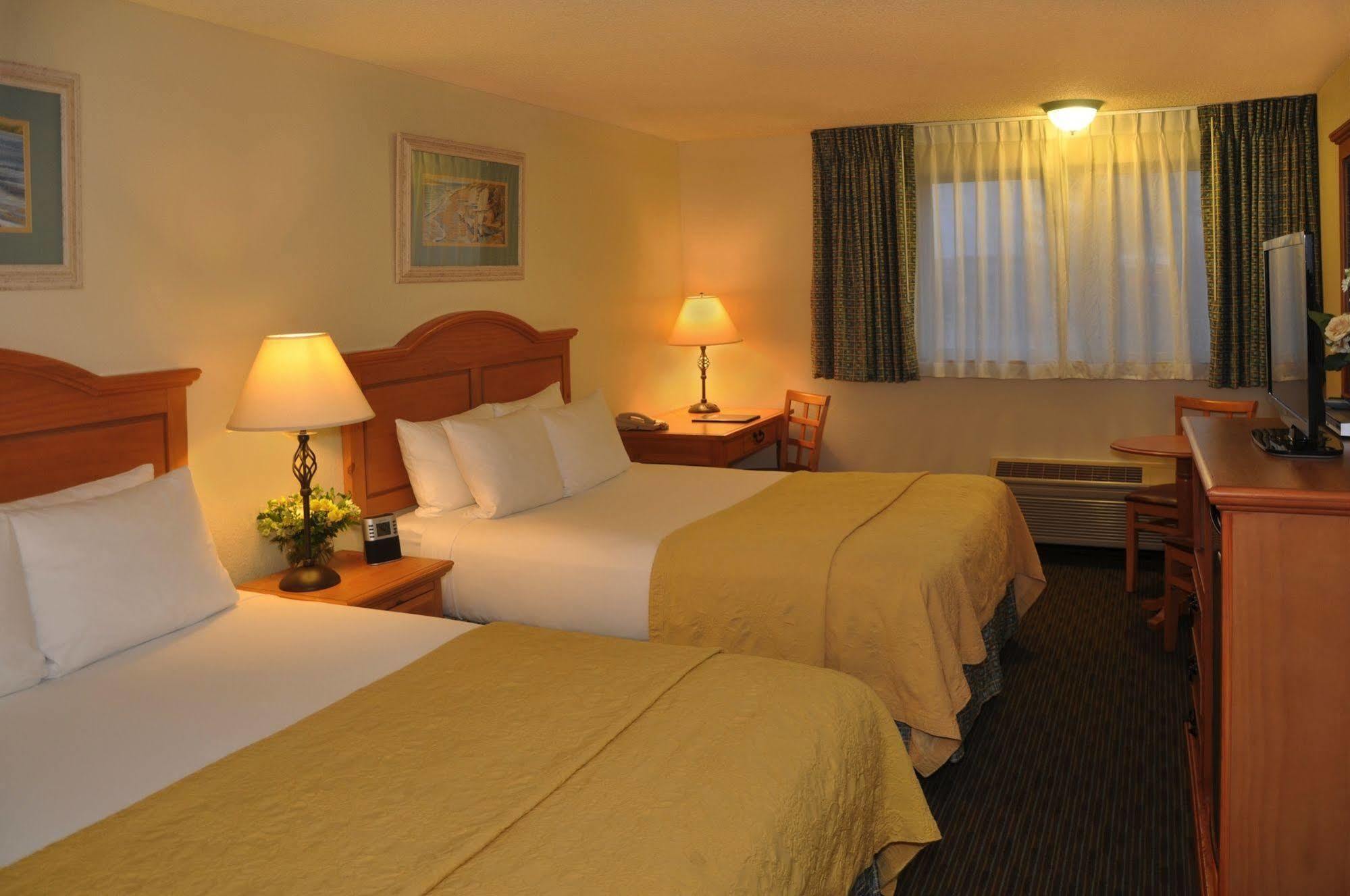 Quality Inn & Suites Silverdale Bangor-Keyport Ngoại thất bức ảnh